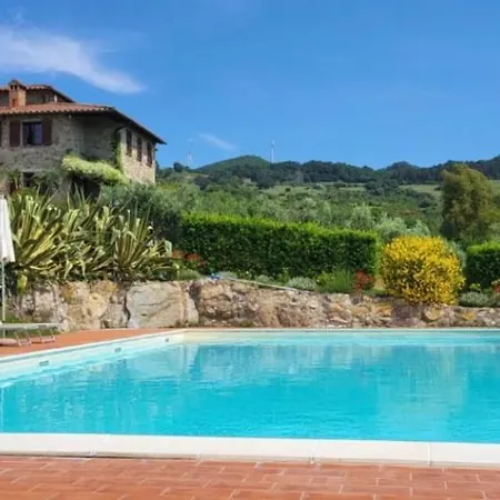 Relais Poggio Del Melograno *