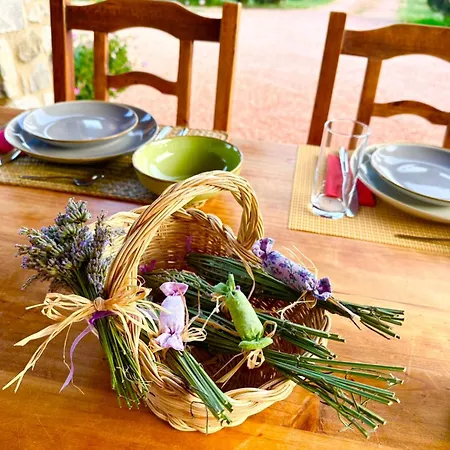 Relais Poggio Del Melograno *